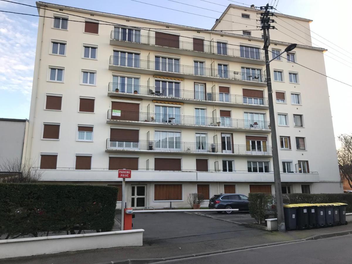 טרואה Studio 30 - Residence Beausejour - Fibre Wi Fi - Proche Centre Ville מראה חיצוני תמונה