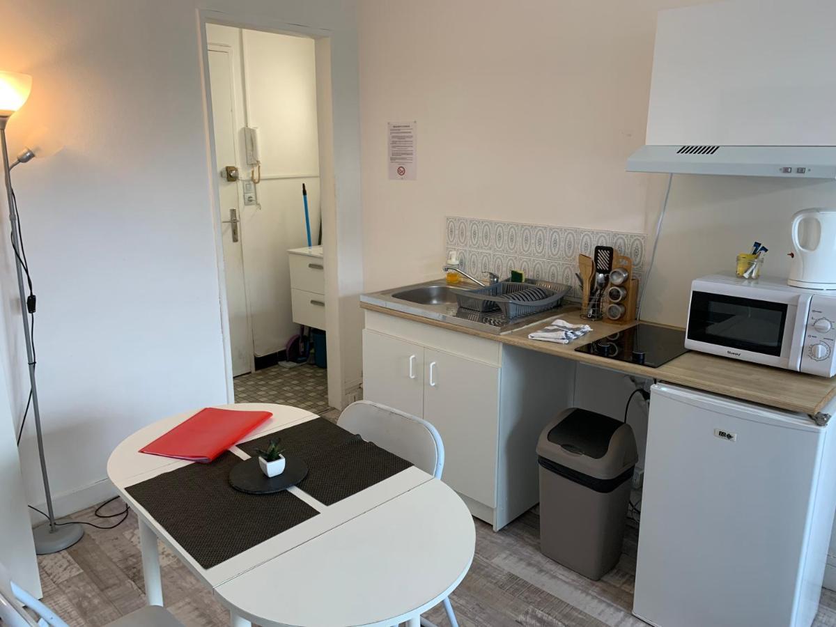 טרואה Studio 30 - Residence Beausejour - Fibre Wi Fi - Proche Centre Ville מראה חיצוני תמונה
